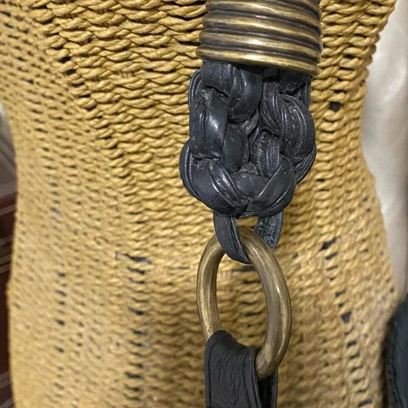 R&Y AUGOUSTI PYTHON LEATHER HANDBAG - Picture 4 of 8